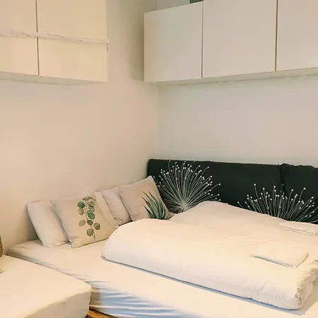 Staybearlin Prenzlauer Berg Grellstrasse *